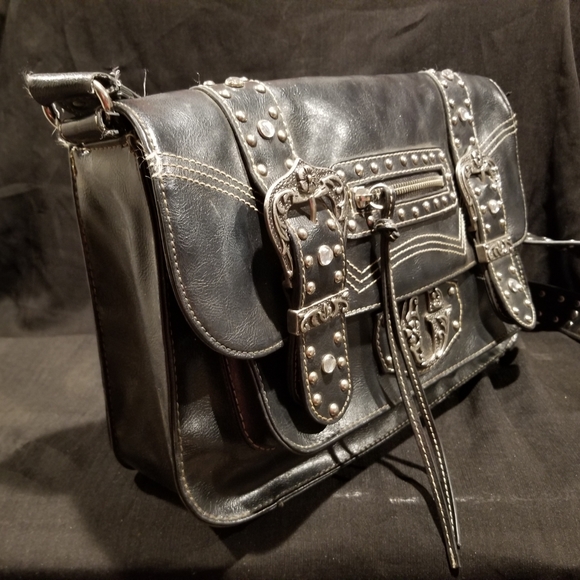 Guess Sgoulder Bag/Leather with Rivets - Picture 4 of 7
